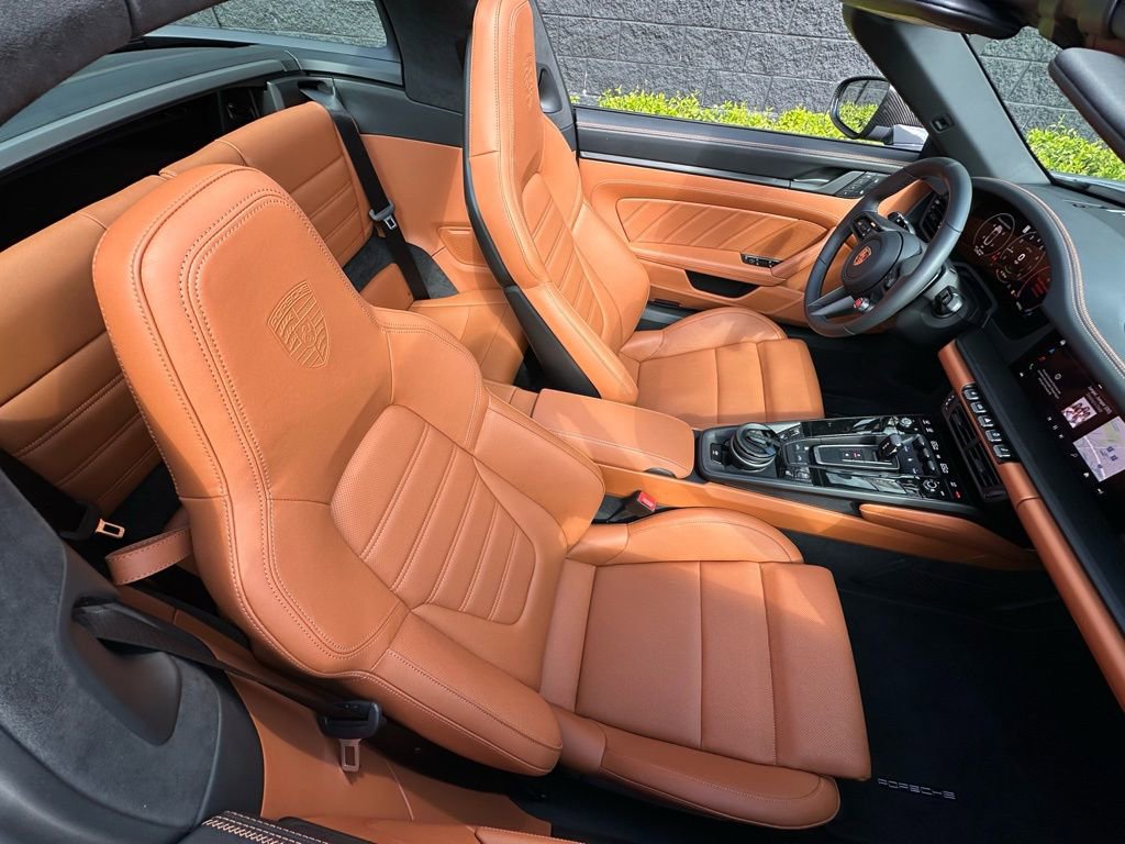 Certified 2026 Porsche 911 Targa 4 GTS image 40