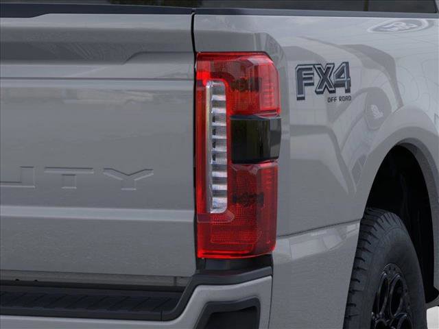 New 2026 Ford F250 Lariat w/ Black Appearance Package image 21