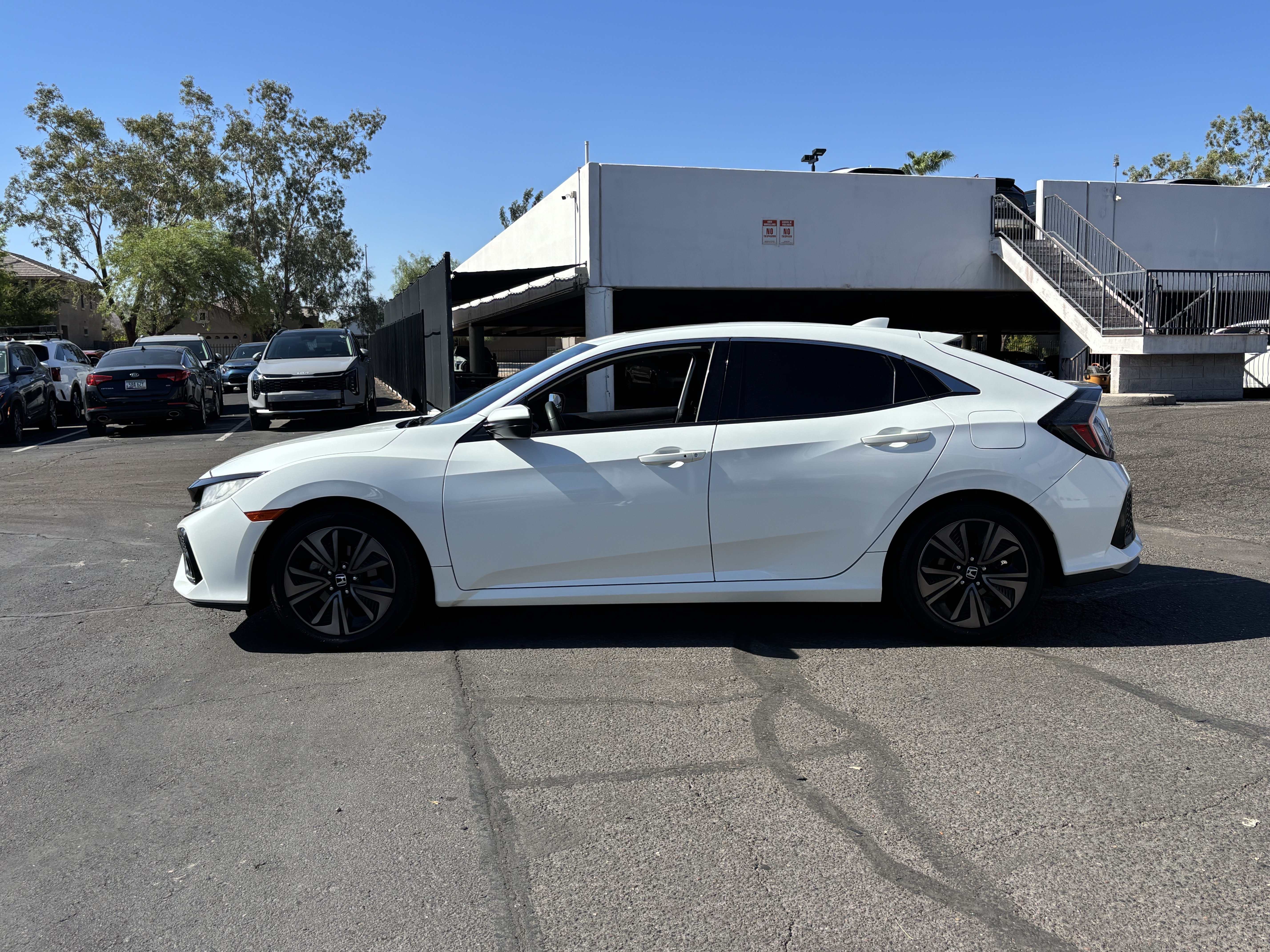 Used 2017 Honda Civic EX image 5