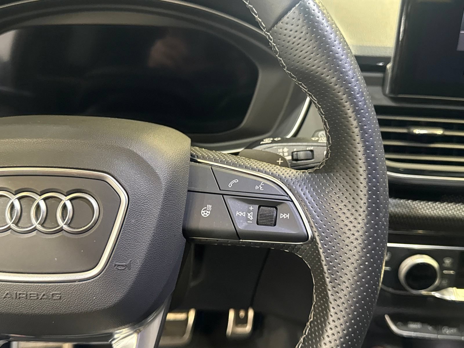Used 2023 Audi SQ5 Premium Plus w/ Premium Plus Package AWD/4WD image 31