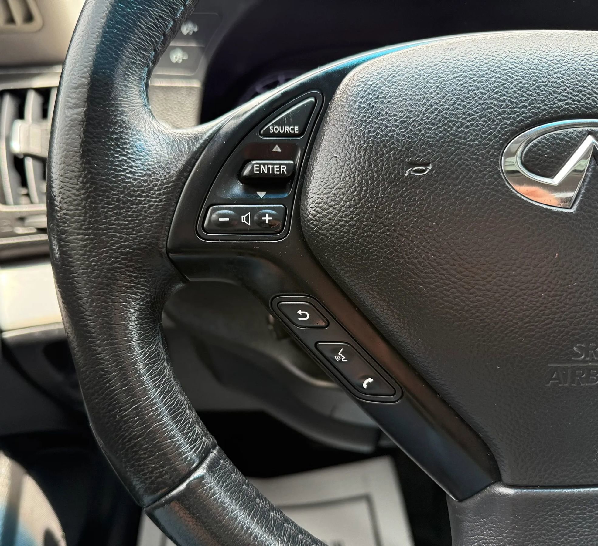 Used 2013 INFINITI G37 x Sedan w/ Premium Pkg AWD/4WD image 14
