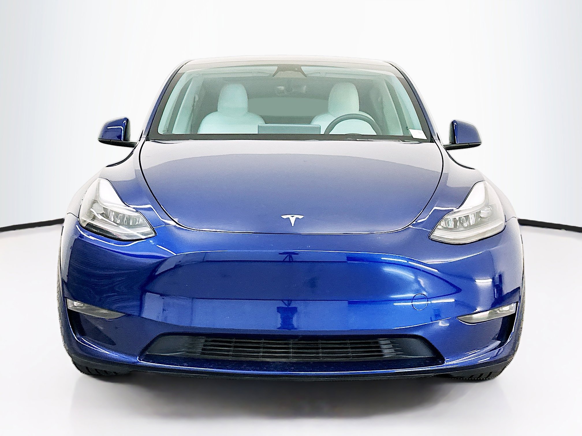 Used 2023 Tesla Model Y Performance image 2