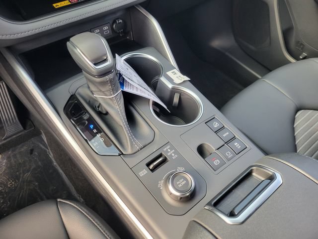 New 2026 Toyota Highlander XSE AWD/4WD image 17