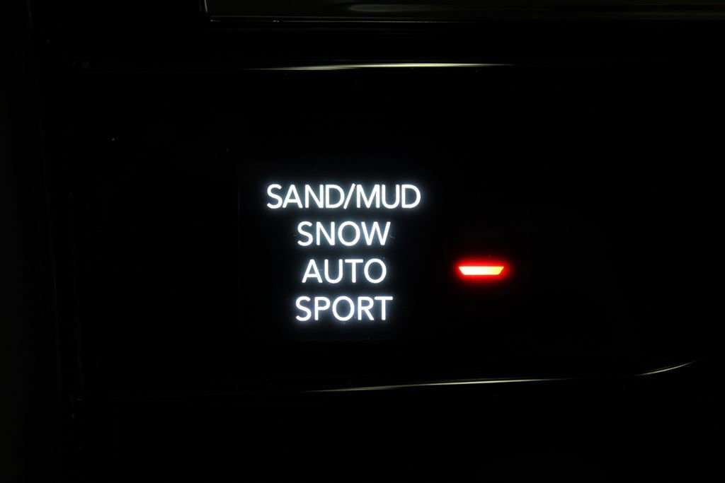 New 2025 Jeep Grand Cherokee L Limited w/ Black Appearance Package image 25