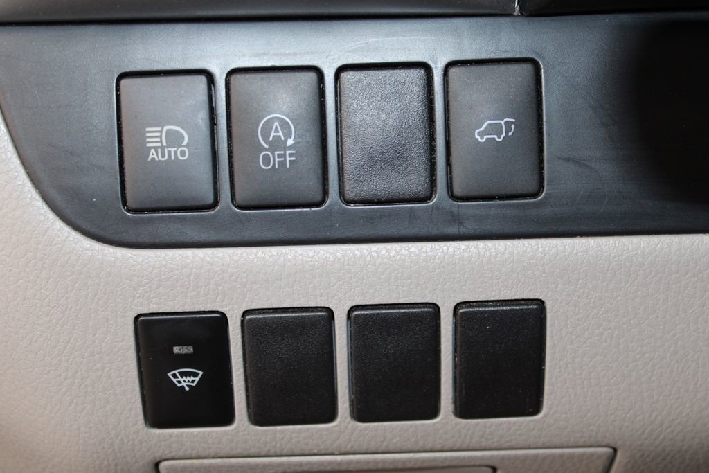 Used 2018 Toyota Highlander XLE FWD image 22