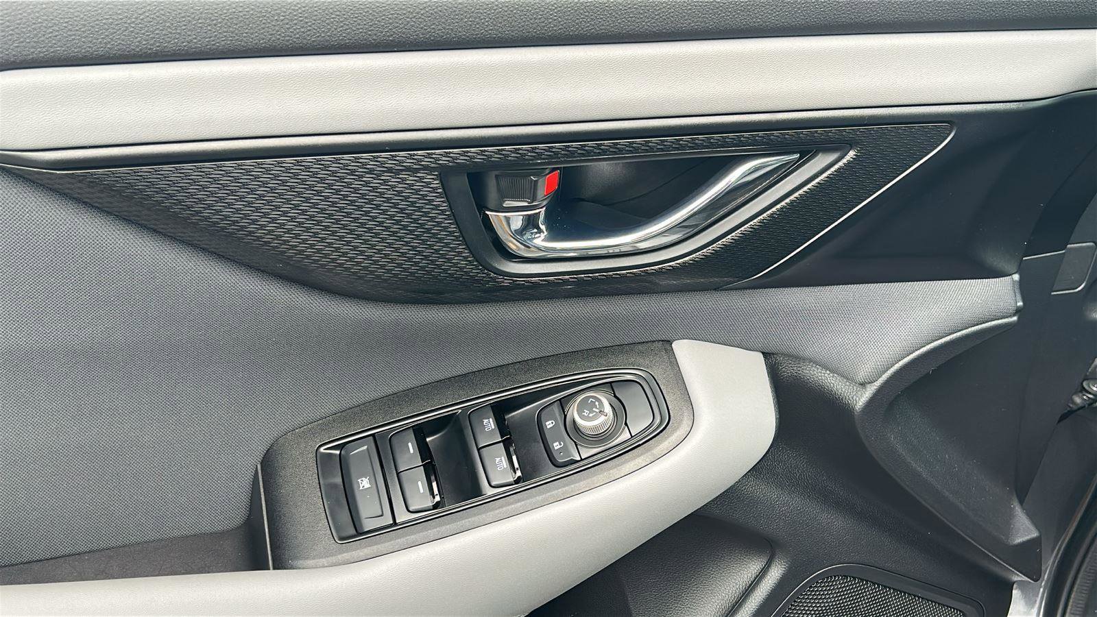 Certified 2025 Subaru Outback Premium image 15