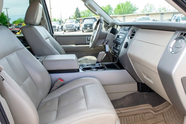 Used 2011 Ford Expedition EL Limited image 25