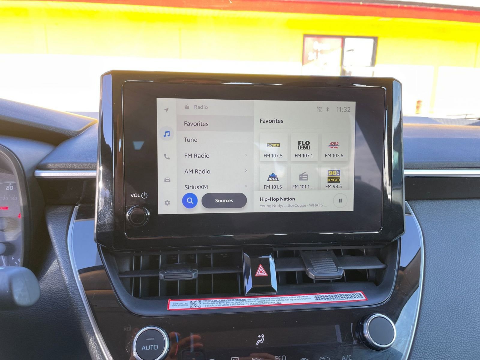 Used 2025 Toyota Corolla LE image 21