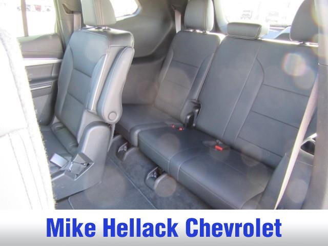 Used 2025 Buick Enclave Preferred FWD image 21