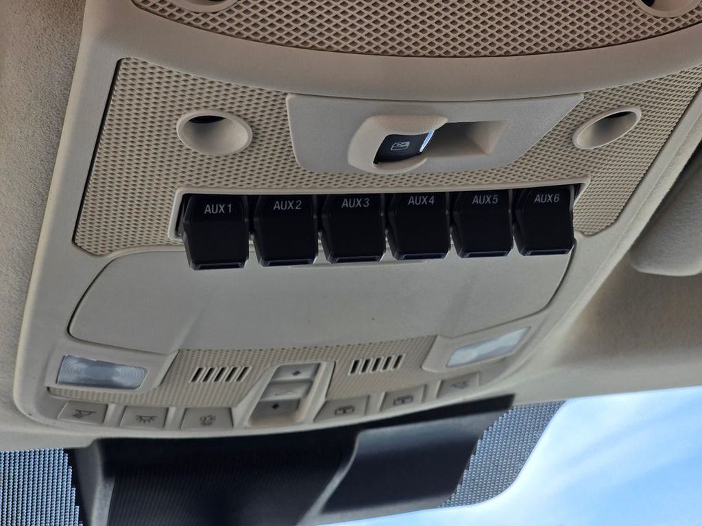 Used 2020 Ford F350 Limited w/ FX4 Off-Road Package AWD/4WD image 23