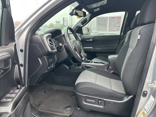 Used 2023 Toyota Tacoma TRD Sport image 14