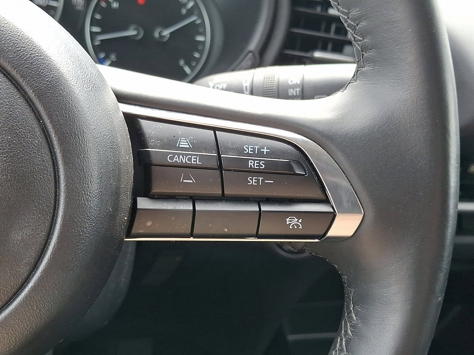 Certified 2024 MAZDA CX-30 AWD 2.5 S w/ Select Sport Pkg image 22