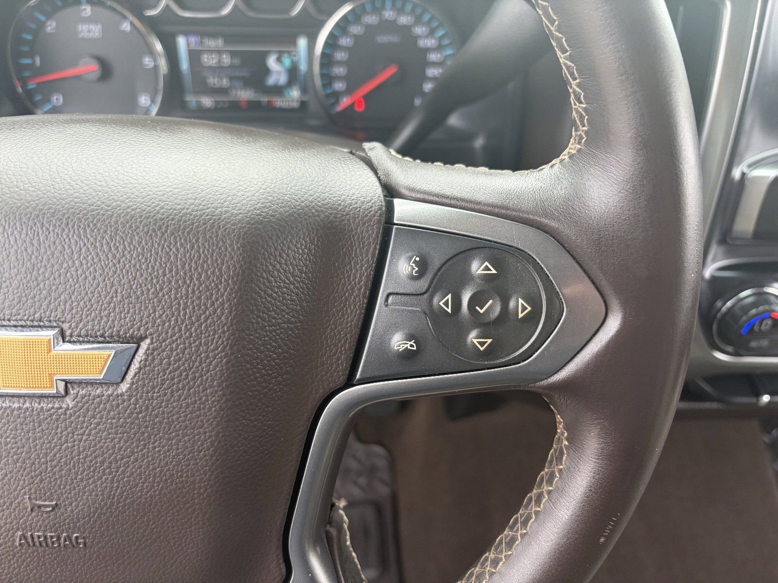 Used 2015 Chevrolet Silverado 1500 LT w/ All Star Edition image 26