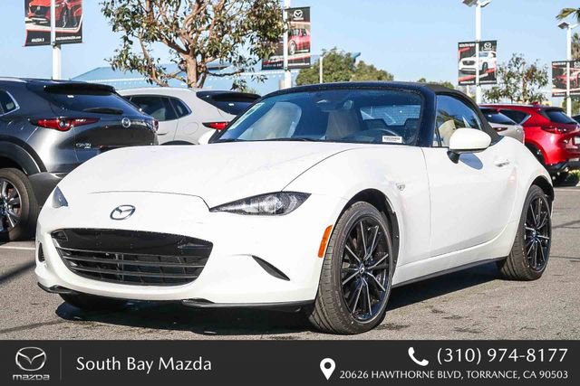 New 2025 MAZDA MX-5 Miata Grand Touring w/ Weather Package image 3