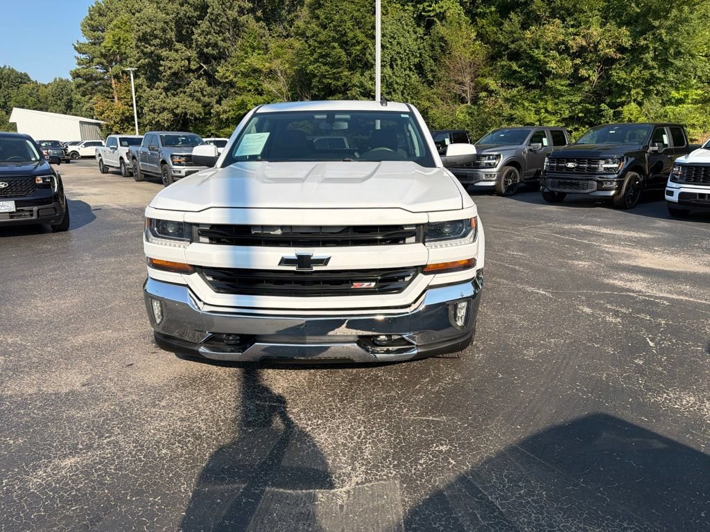Used 2017 Chevrolet Silverado 1500 LT w/ All Star Edition AWD/4WD image 8