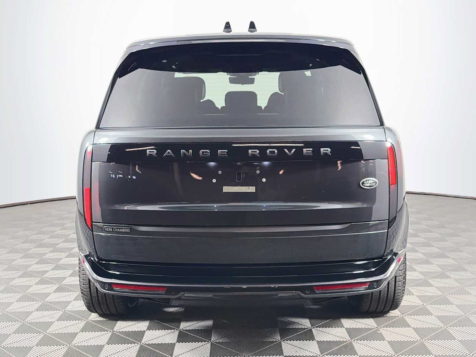 Used 2023 Land Rover Range Rover SE AWD/4WD image 6
