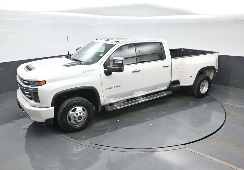 Used 2023 Chevrolet Silverado 3500 High Country image 23