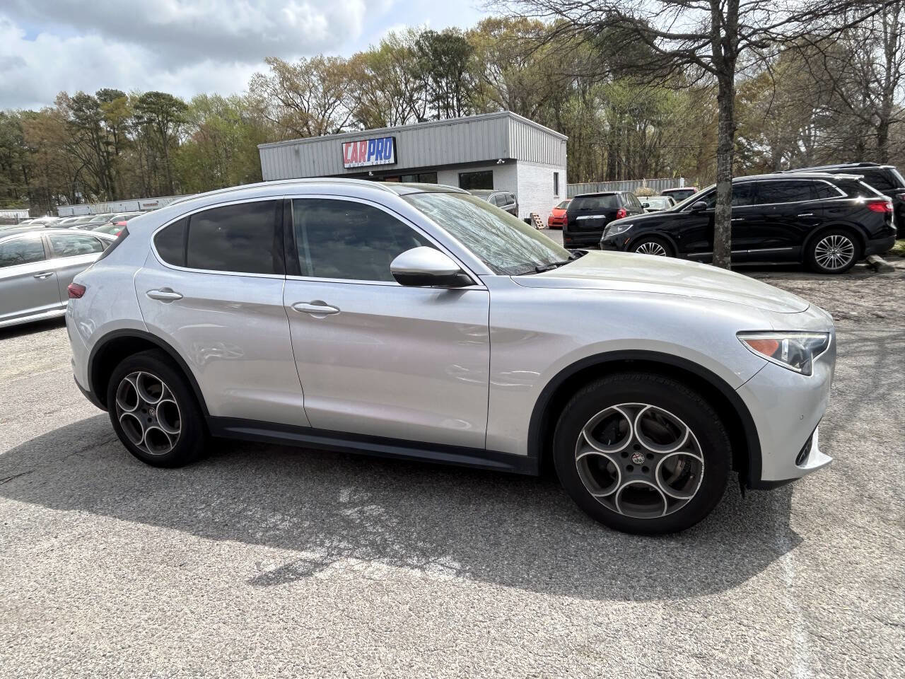 Used 2018 Alfa Romeo Stelvio Ti AWD/4WD image 13