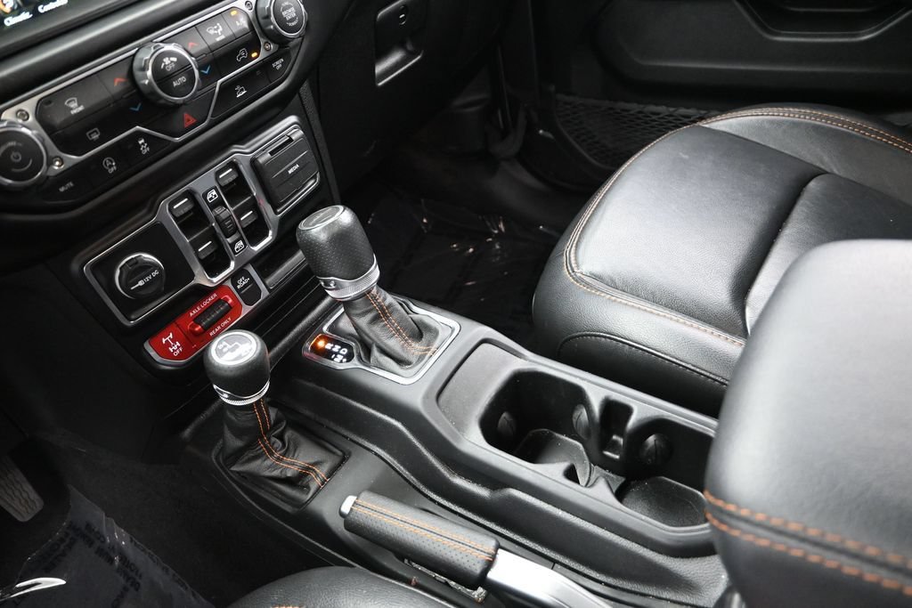 Used 2022 Jeep Gladiator Mojave w/ LED Lighting Group AWD/4WD image 15