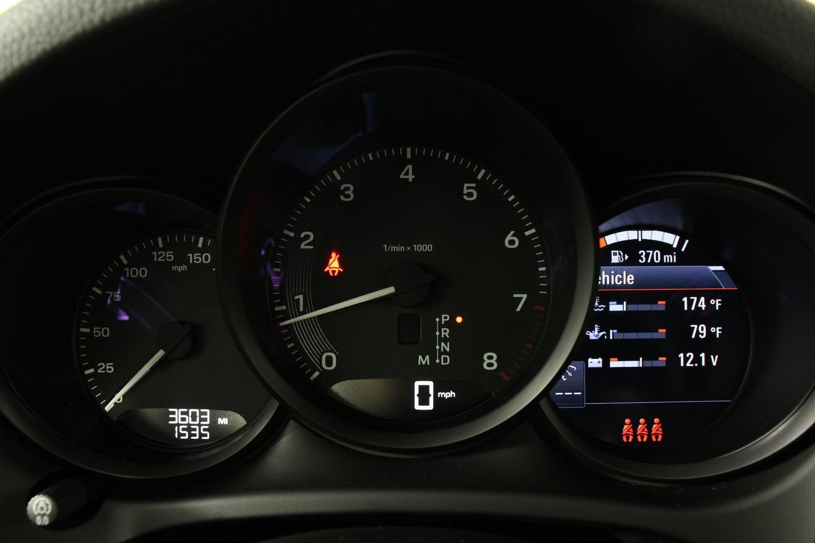 Certified 2026 Porsche Macan AWD/4WD image 16