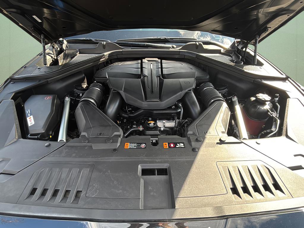 Used 2024 Genesis GV80 3.5T w/ Advanced Package image 12