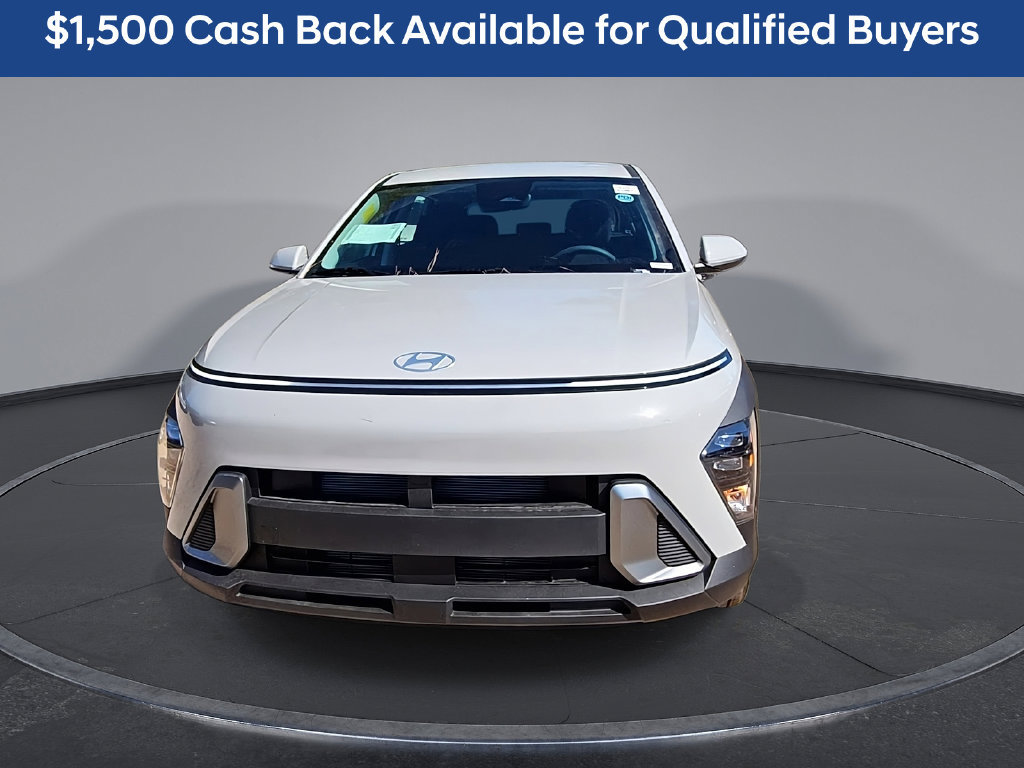 New 2027 Hyundai Kona SE FWD image 3