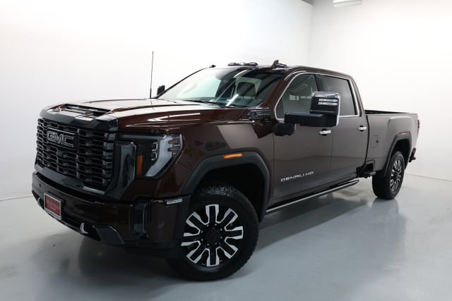 Used 2024 GMC Sierra 3500 Denali Ultimate AWD/4WD image 63