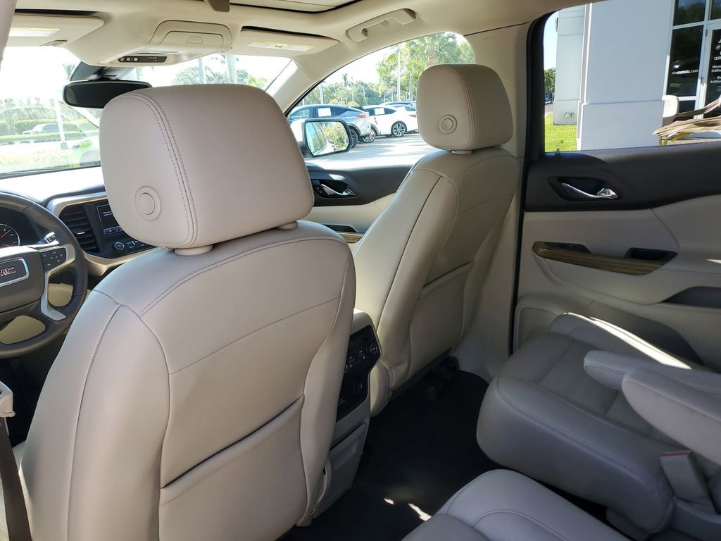 Used 2017 GMC Acadia Denali w/ Technology Package image 15