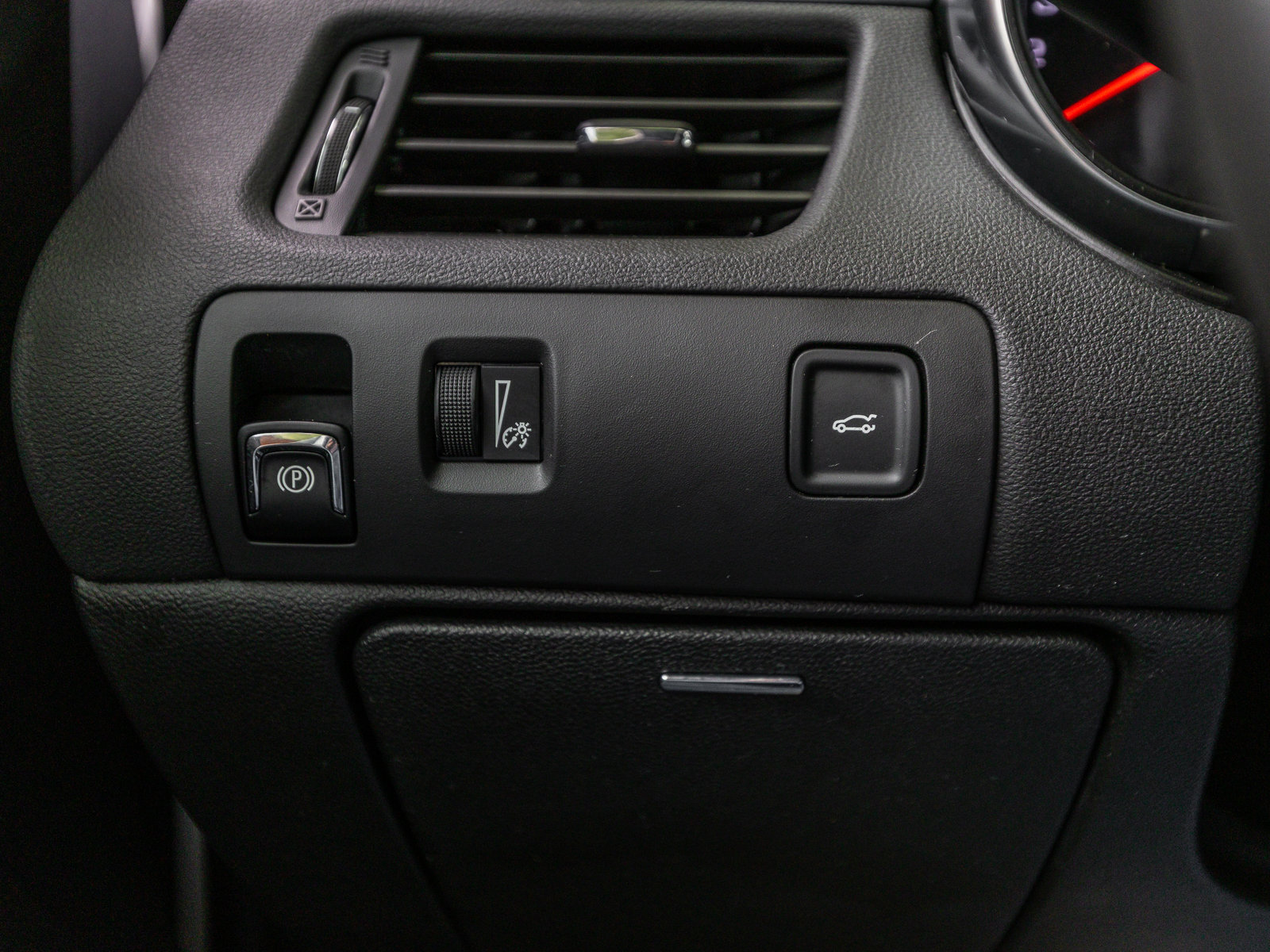 Used 2020 Chevrolet Impala LT FWD image 61