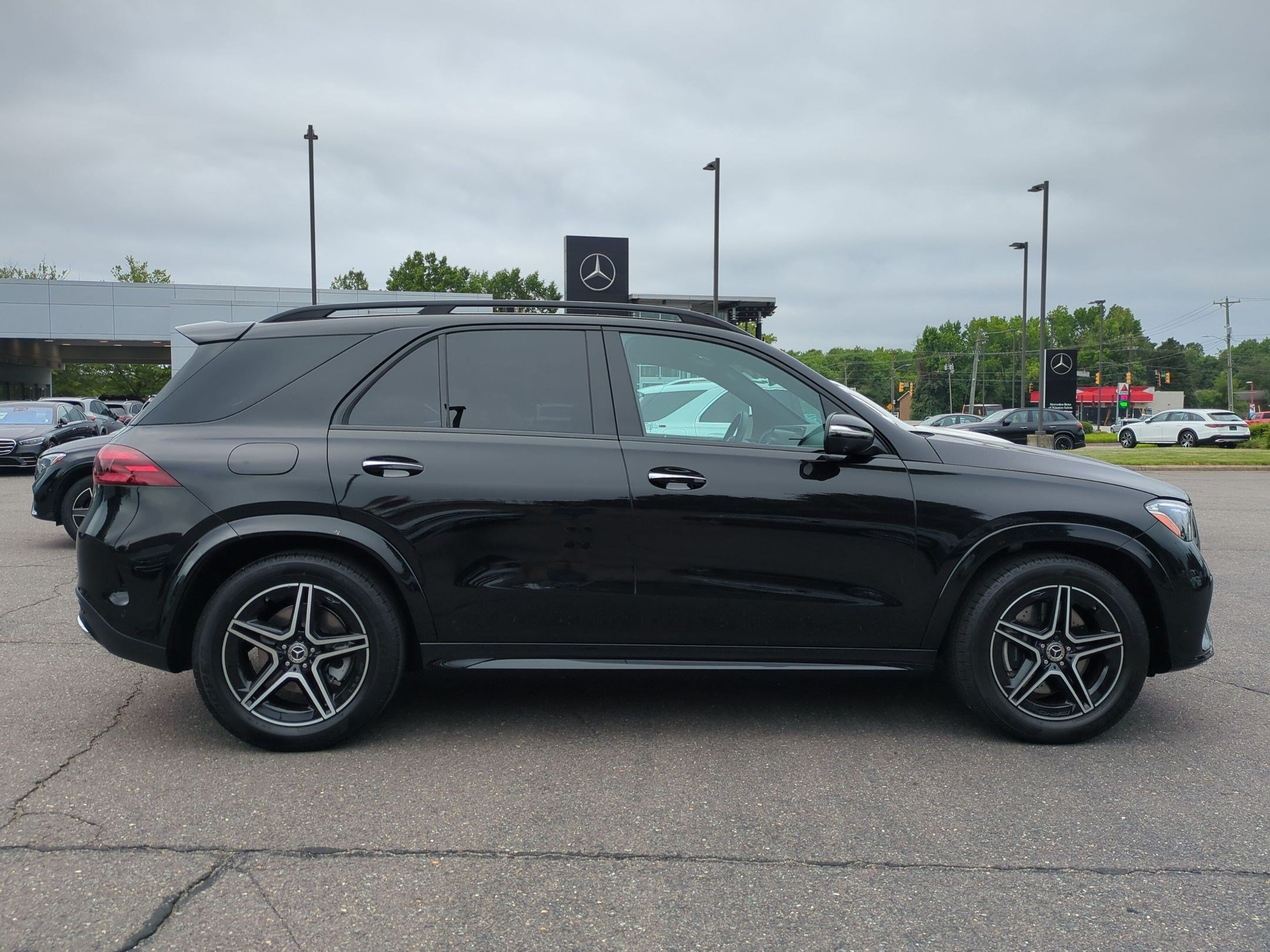 Certified 2026 Mercedes-Benz GLE 350 4MATIC image 2