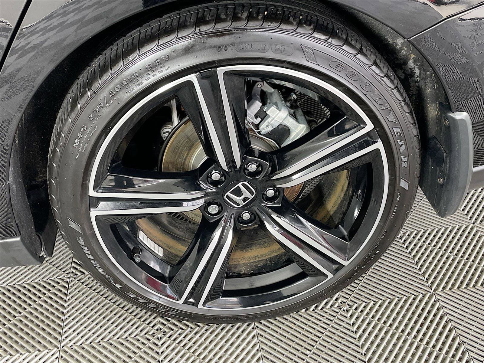 Used 2024 Honda Accord Sport image 32