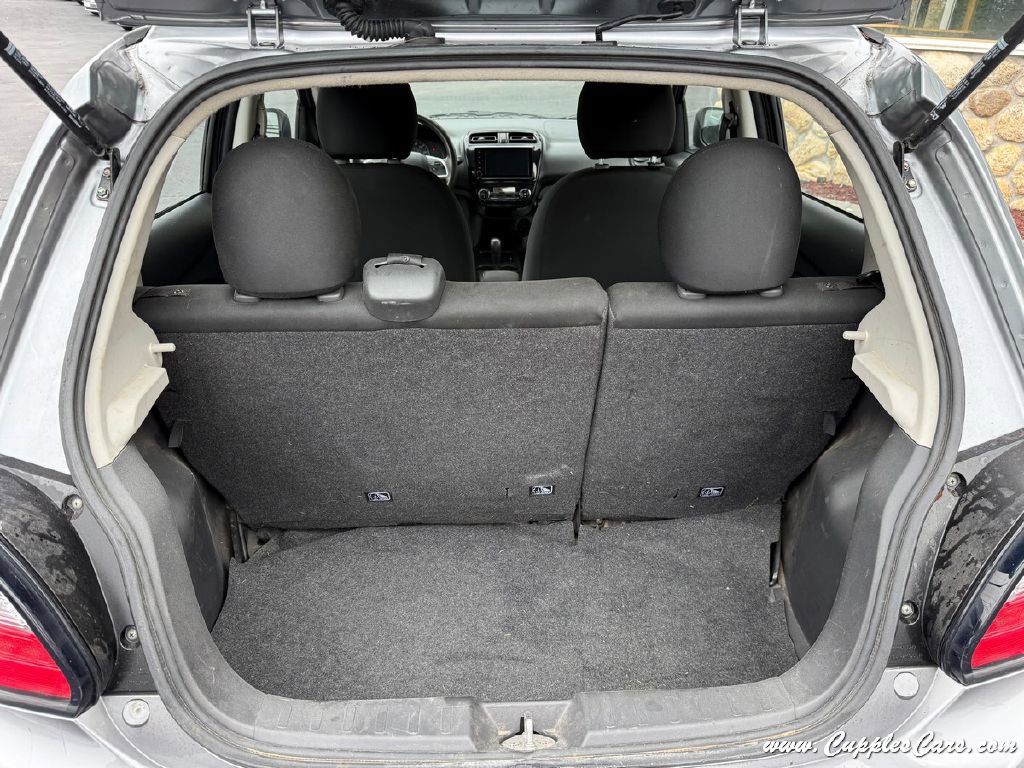 Used 2023 Mitsubishi Mirage ES image 7