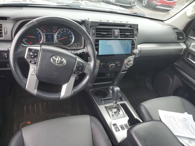 Used 2018 Toyota 4Runner SR5 Premium AWD/4WD image 8