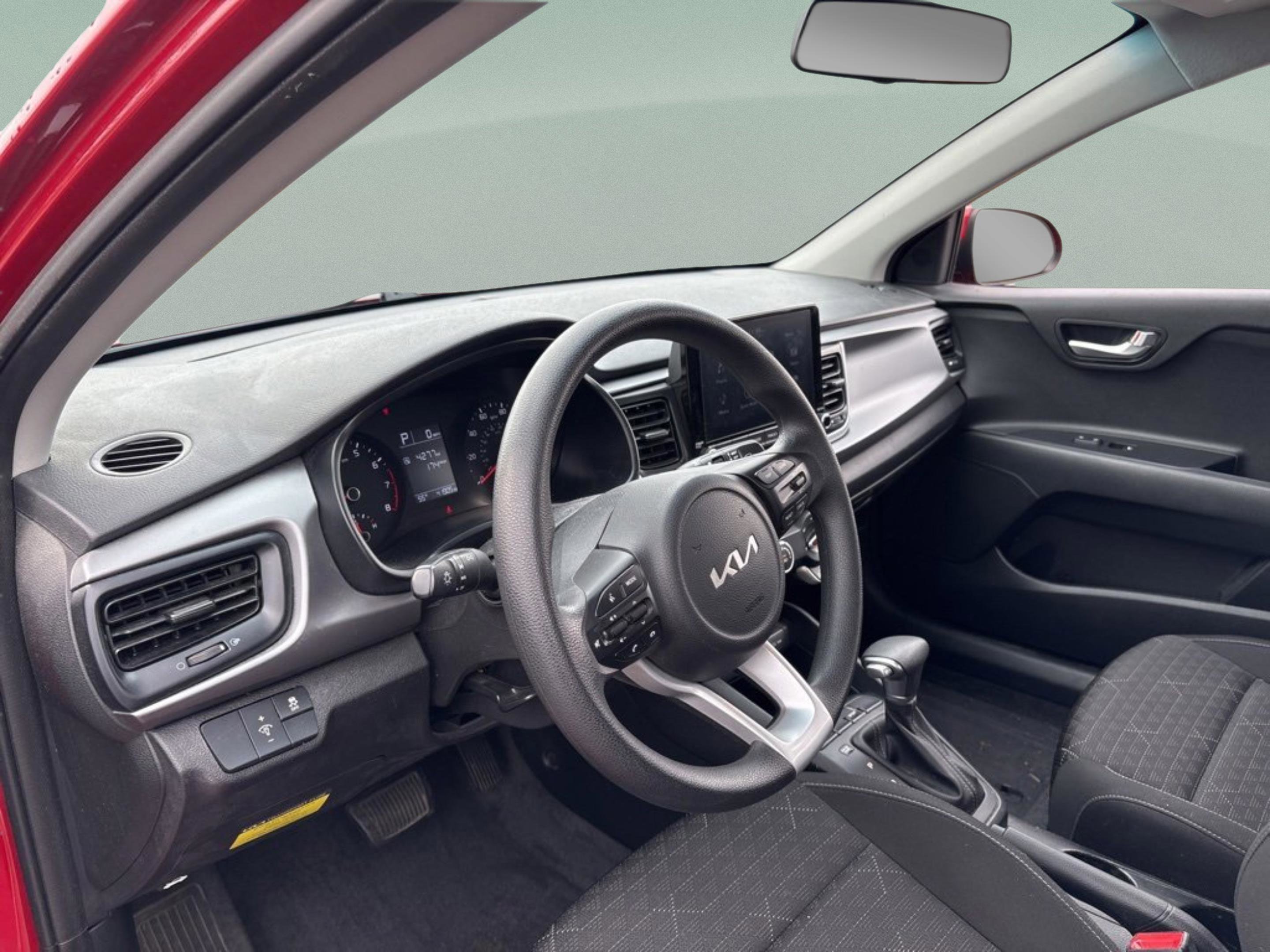 Used 2022 Kia Rio S image 19