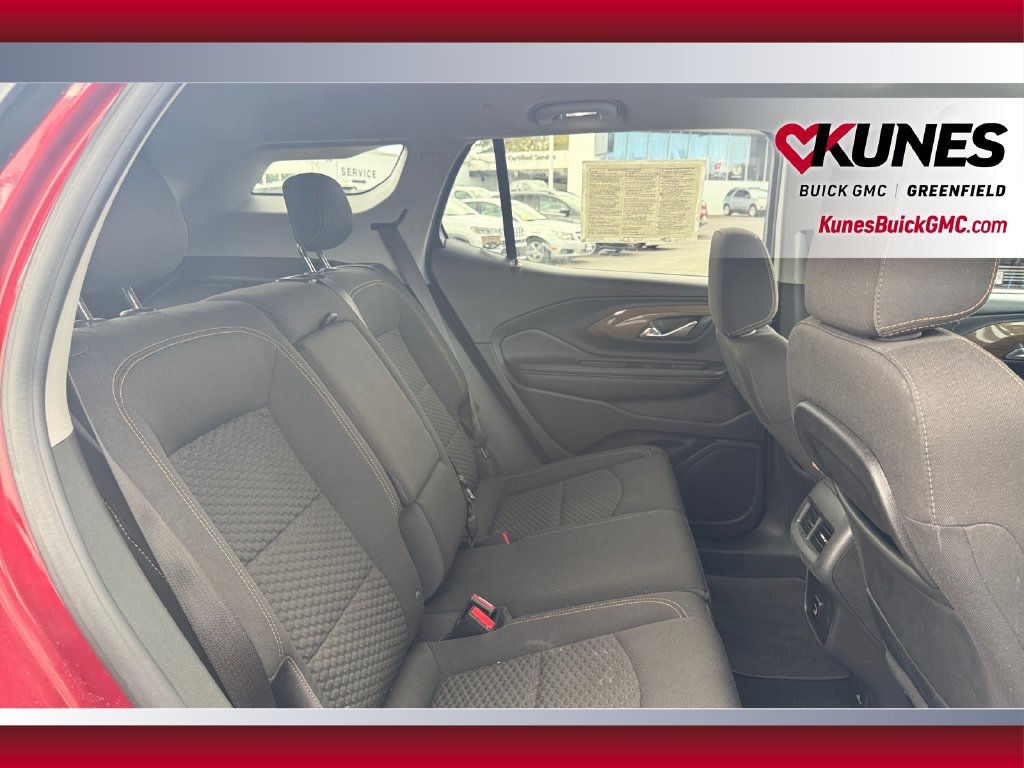 Used 2018 GMC Terrain SLE w/ Driver Convenience Package AWD/4WD image 34