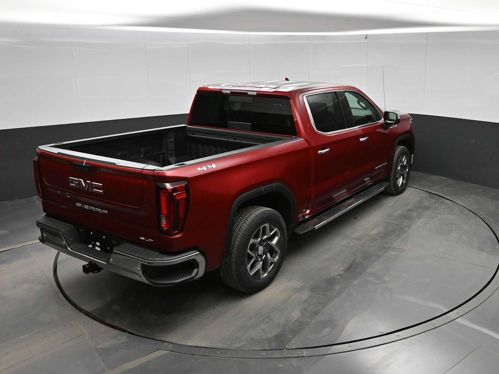 New 2026 GMC Sierra 1500 SLT w/ SLT Premium Plus Package AWD/4WD image 29