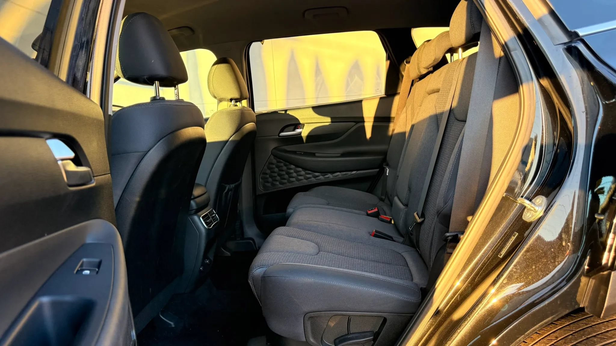 Used 2023 Hyundai Santa Fe SEL FWD image 13