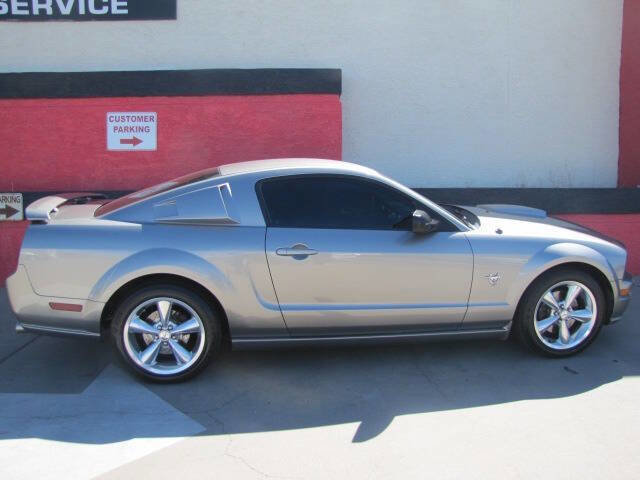 Used 2009 Ford Mustang GT Premium image 1