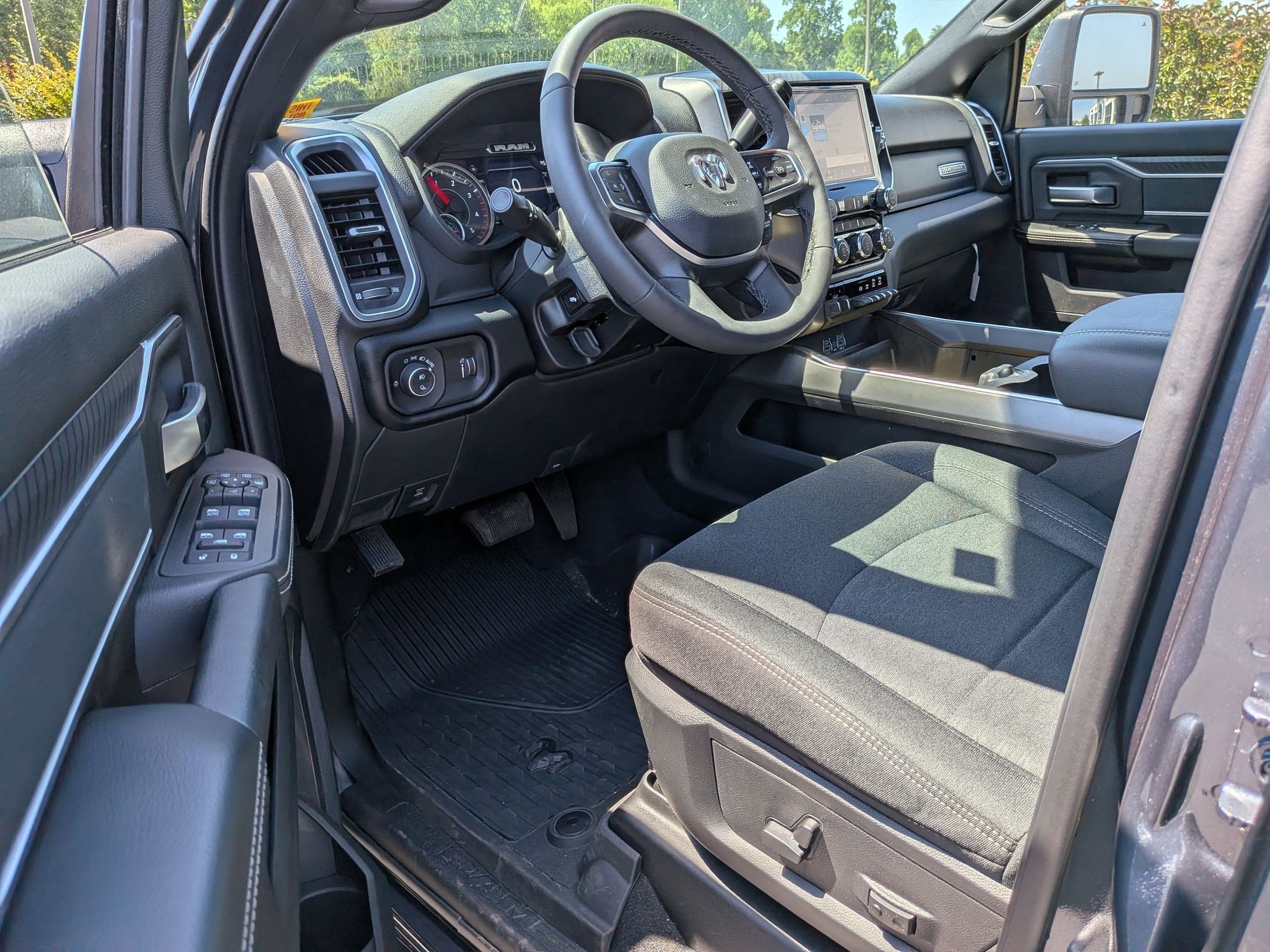 Used 2026 RAM 2500 Big Horn AWD/4WD image 11