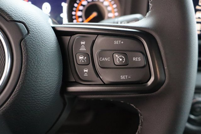New 2025 Jeep Gladiator Sport AWD/4WD image 15
