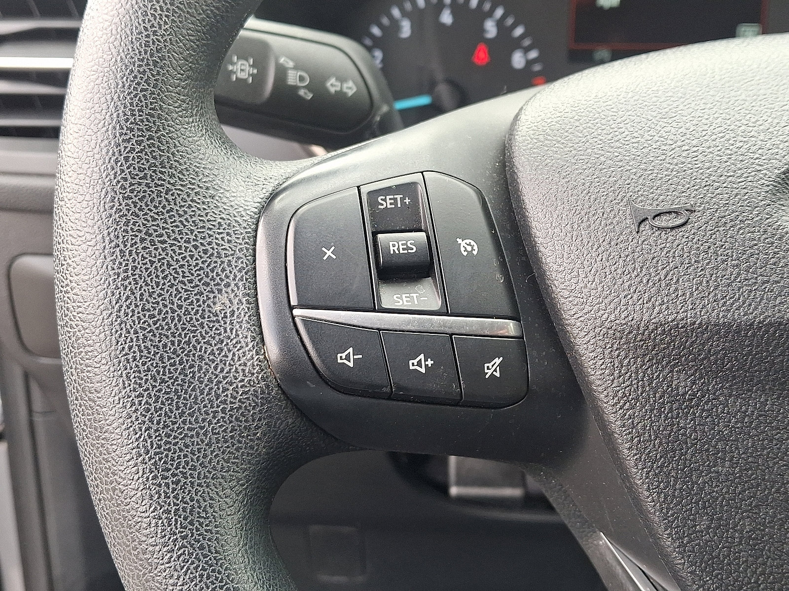 Used 2022 Ford Escape SE image 21