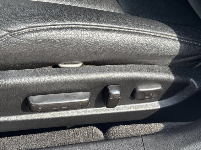 Used 2015 Acura TLX FWD image 17