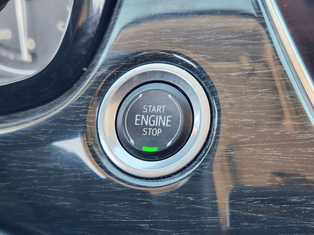 Used 2023 Cadillac XT6 Premium Luxury w/ Technology Package image 21