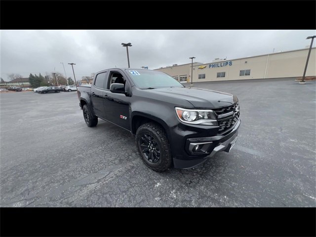 Certified 2021 Chevrolet Colorado Z71 w/ Z71 Midnight Edition image 2