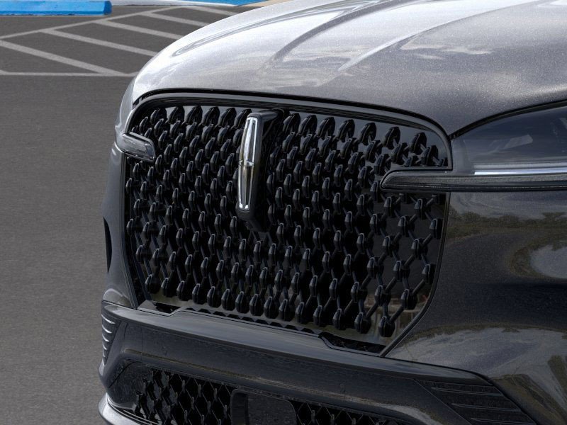 New 2026 Lincoln Aviator 2WD w/ Jet Appearance Package image 17