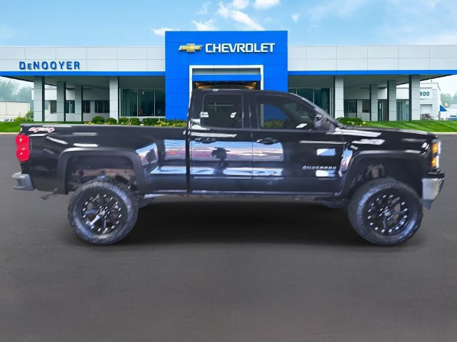 Used 2015 Chevrolet Silverado 1500 LT w/ All Star Edition AWD/4WD image 4