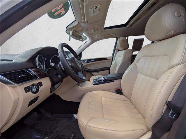 Used 2019 Mercedes-Benz GLS 450 4MATIC image 18