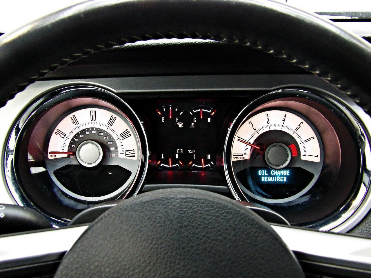 Used 2010 Ford Mustang Premium image 19