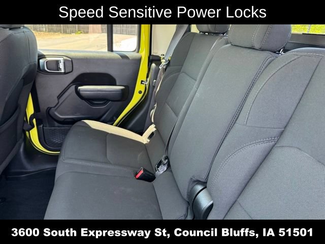Used 2023 Jeep Gladiator Sport AWD/4WD image 18