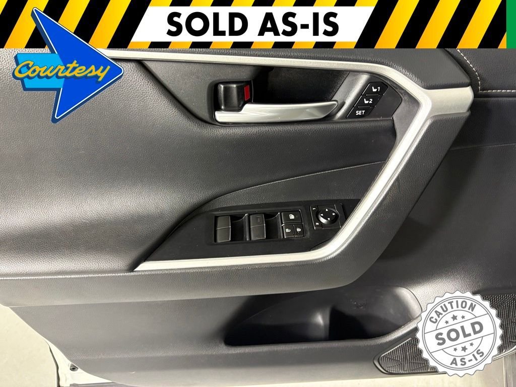 Used 2021 Toyota RAV4 Limited FWD image 19